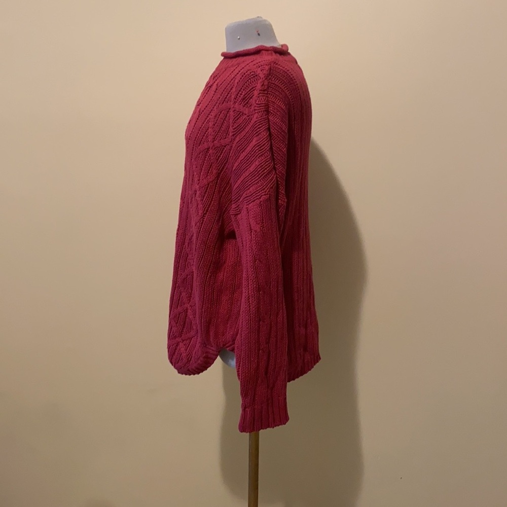 Women's Pink Sweater